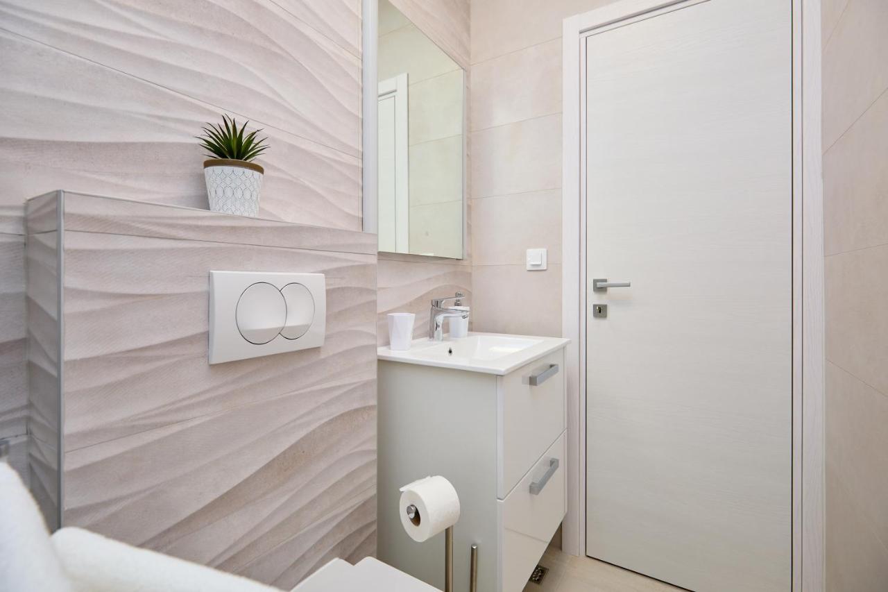 Green Lantern Apartments Okuklje 외부 사진